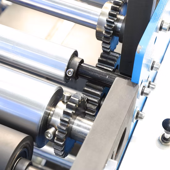 Цена Полностью автоматическая с ультразвуковой онлайн-герметизацией ручек, коробка из нетканого материала, сумка для покупок, сумка для футболки, сумка с жилетом с D-образным вырезом, машина для изготовления сумок для обуви